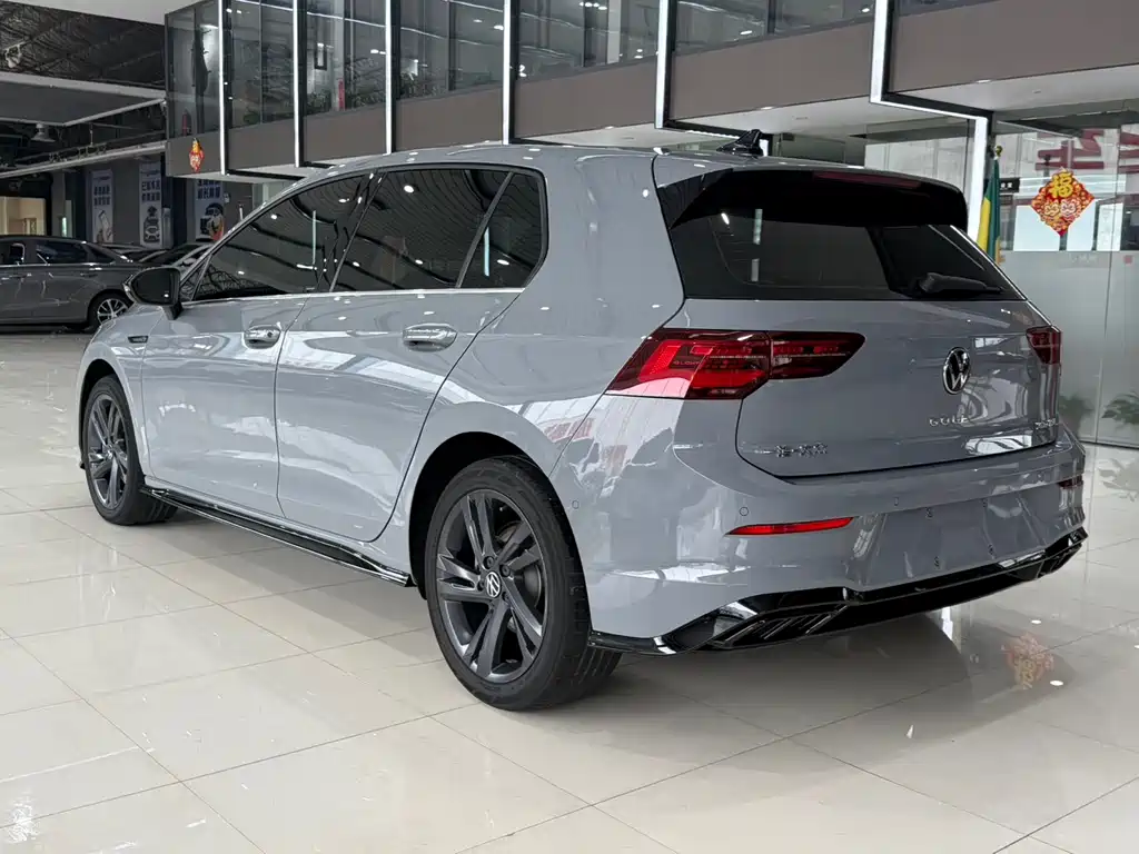 Volkswagen Golf 2022