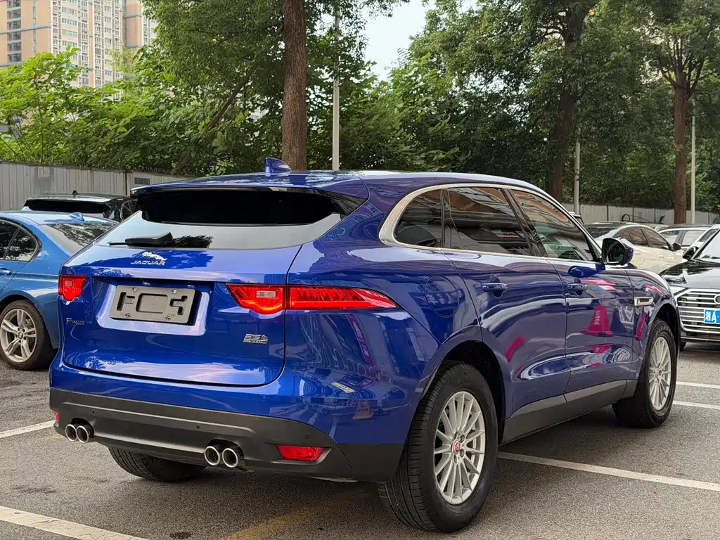 Jaguar F-PACE 2019 — фото 8