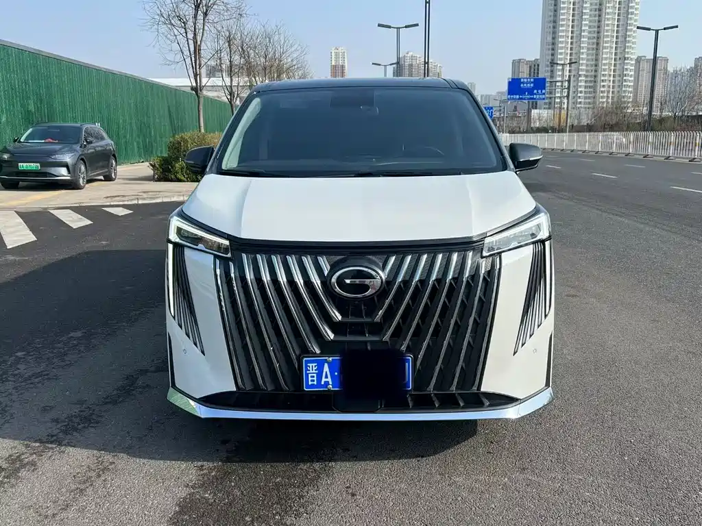 GAC Motor Trumpchi M8 2024 — фото 2
