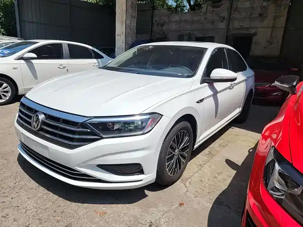 Volkswagen Sagitar 2020