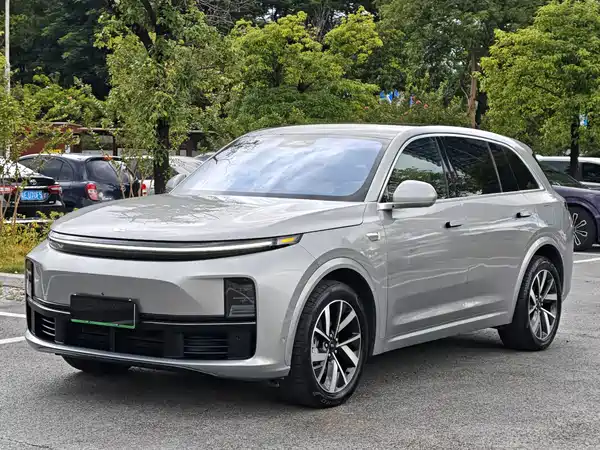 Li Auto L7 2023