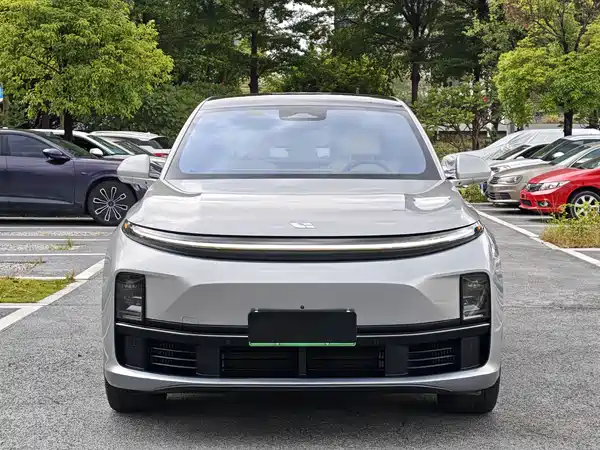 Li Auto L7 2023