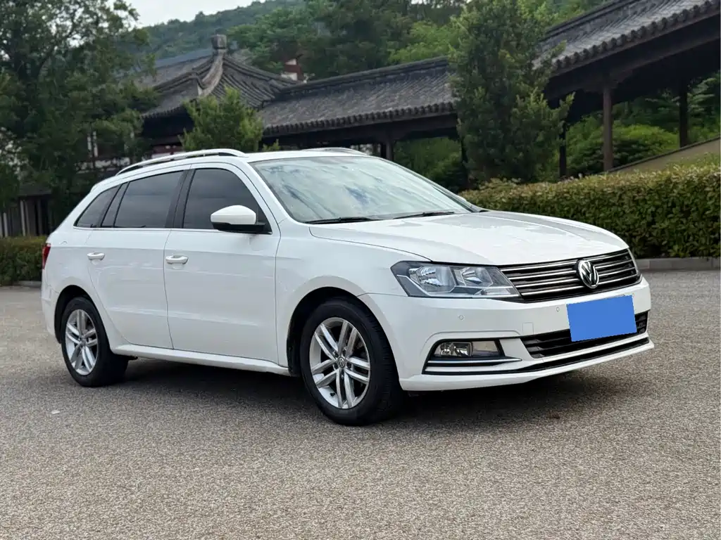 Volkswagen Gran Lavida 2017 — фото 2