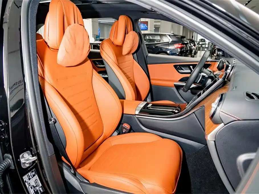 Mercedes-Benz GLC EV 2025 — фото 18
