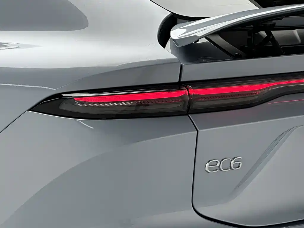 NIO EC6 2025 — фото 20
