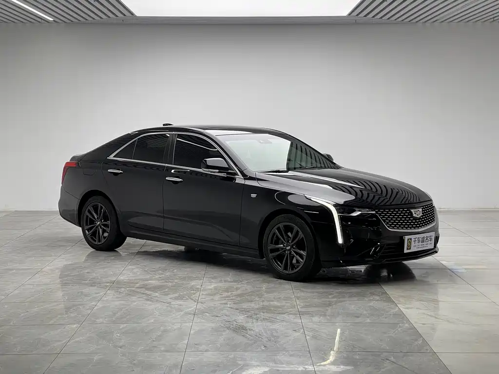 Cadillac CT4 2023 — фото 3