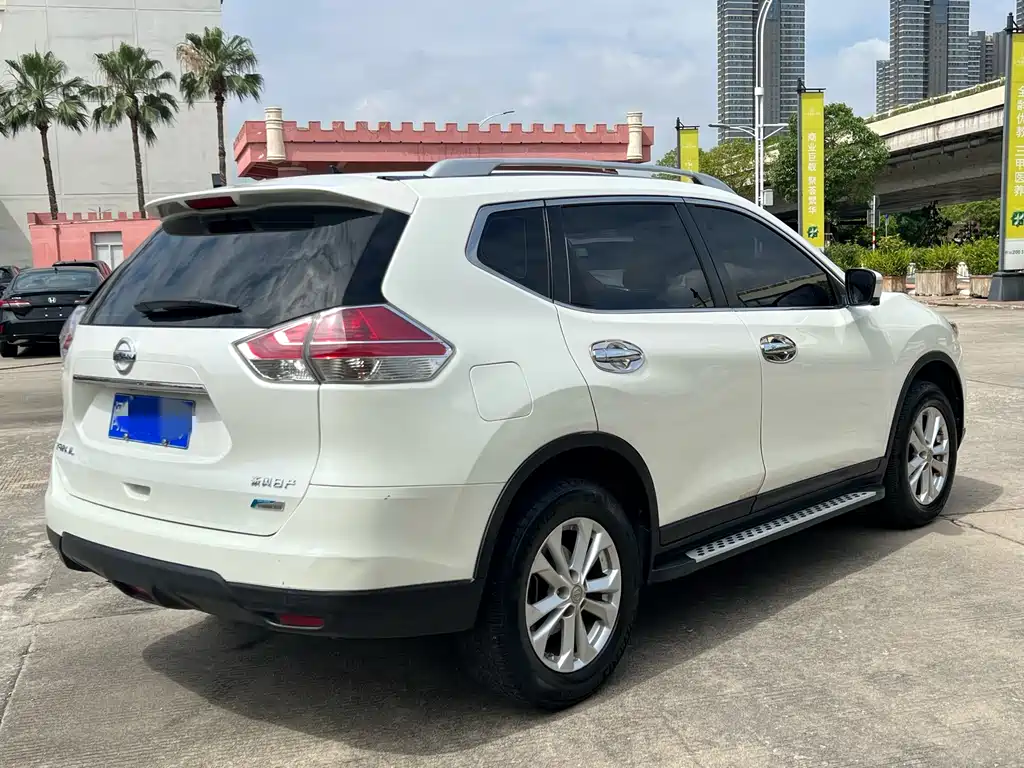 Nissan X-Trail 2016 — фото 5