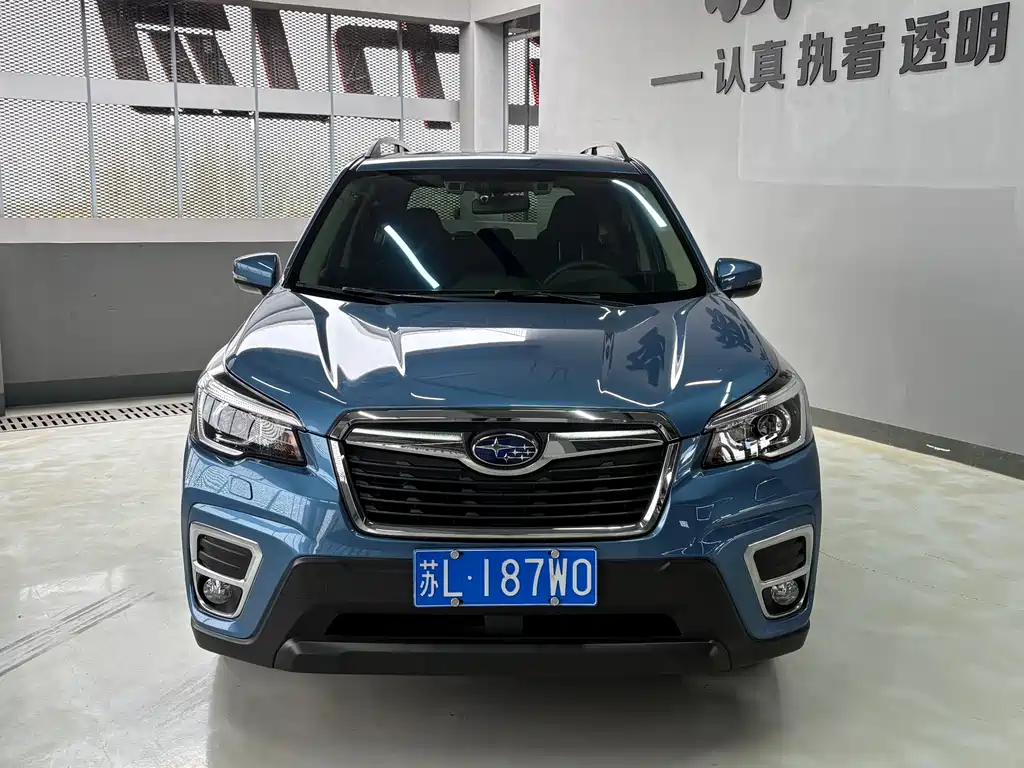 Subaru Forester 2019 — фото 2