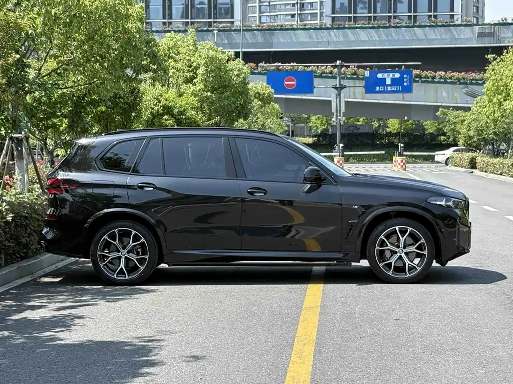 BMW X5 2024 — фото 4