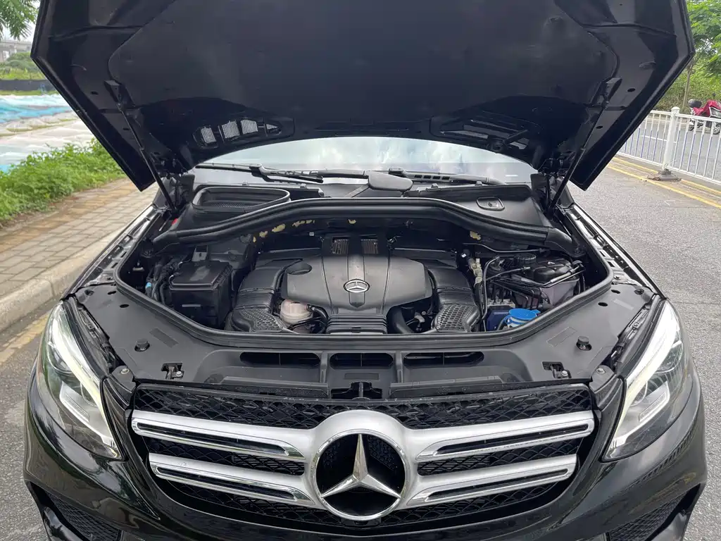 Mercedes-Benz GLE 2018 — фото 30