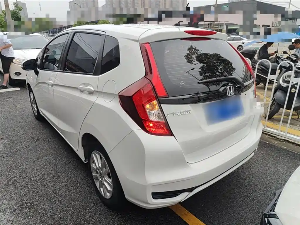 Honda Fit 2020 — фото 5
