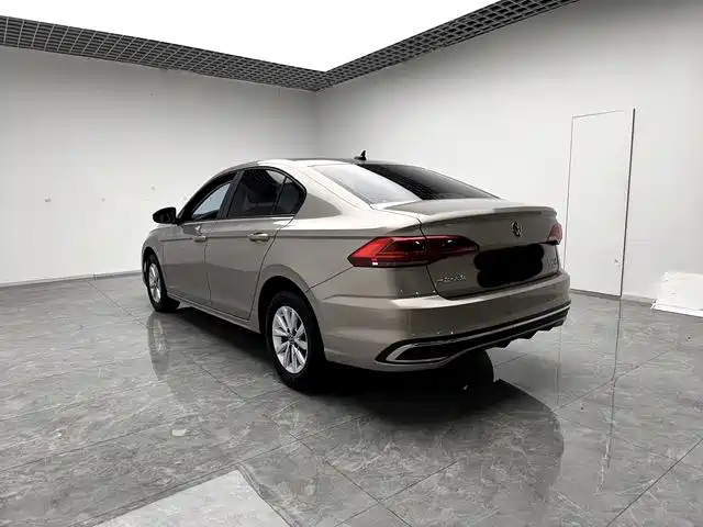 Volkswagen Bora 2023