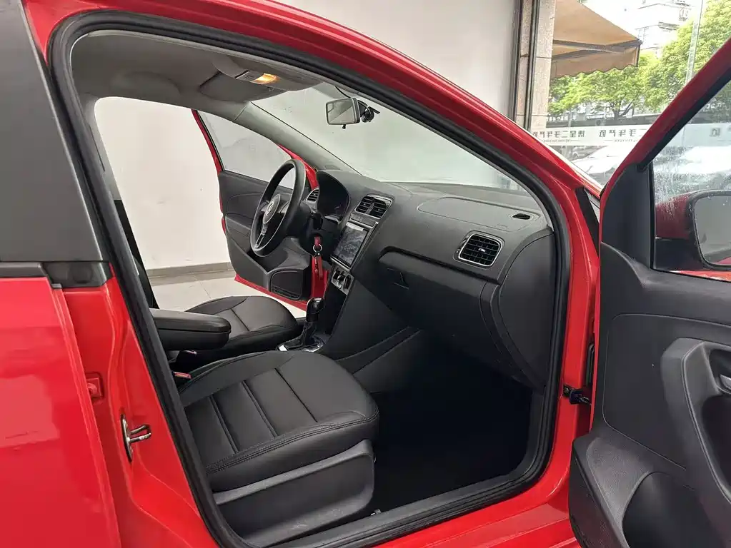Volkswagen Polo 2013