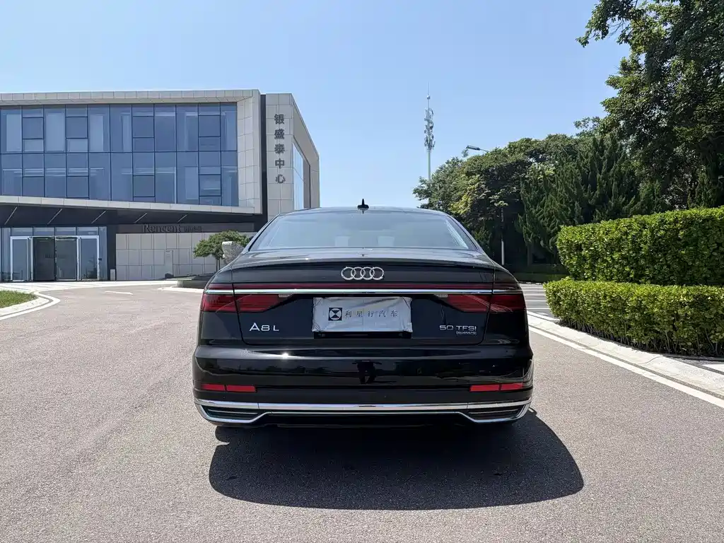 Audi A8 2019
