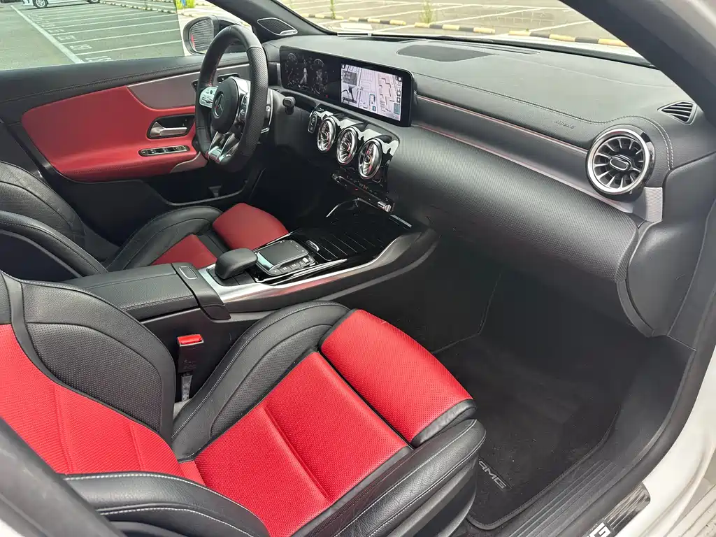 Mercedes-Benz A-Class AMG 2023 — фото 7