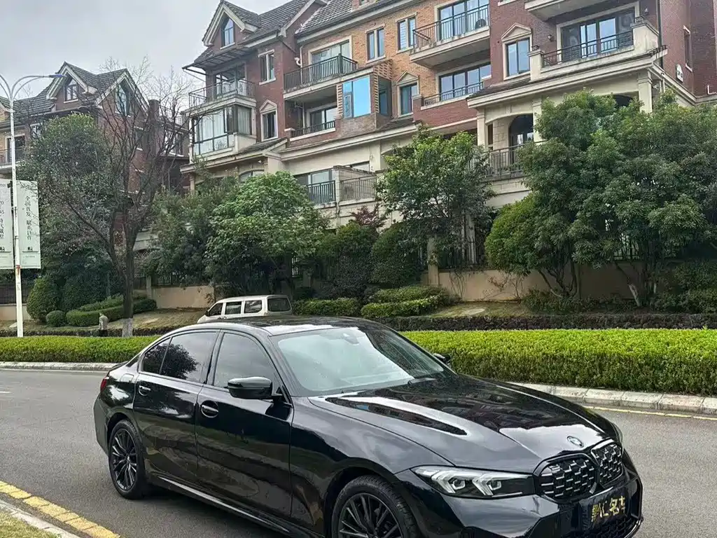 BMW 3 Series 2024