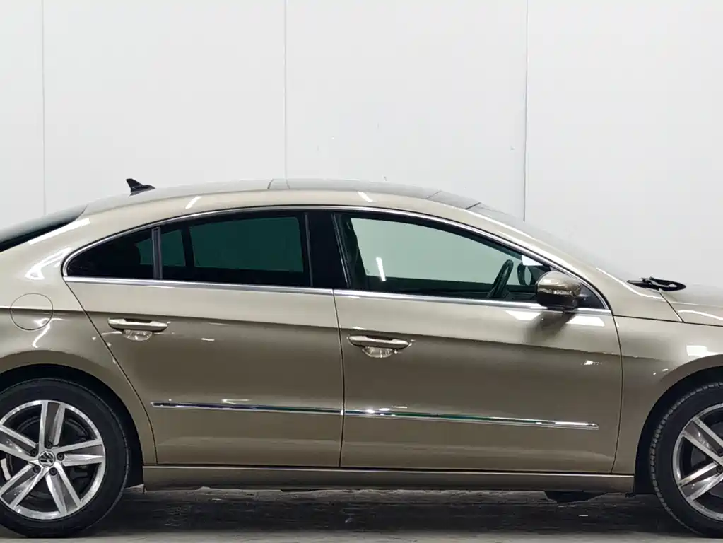 Volkswagen CC 2015 — фото 8
