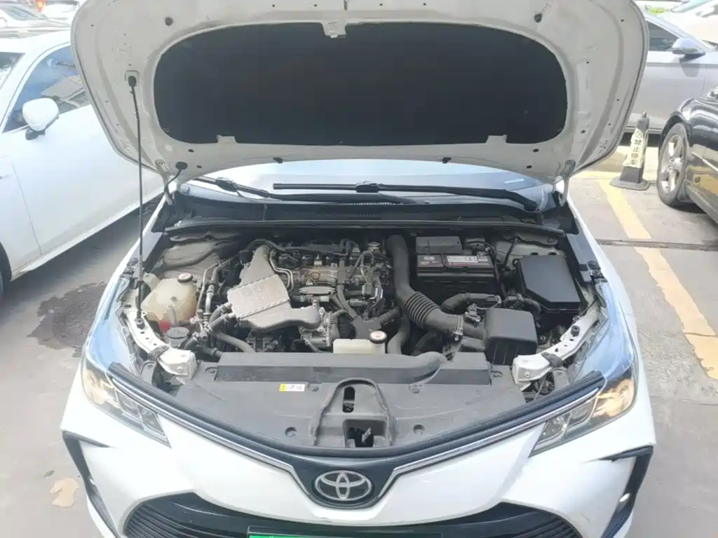 Toyota Corolla 2022 — фото 16
