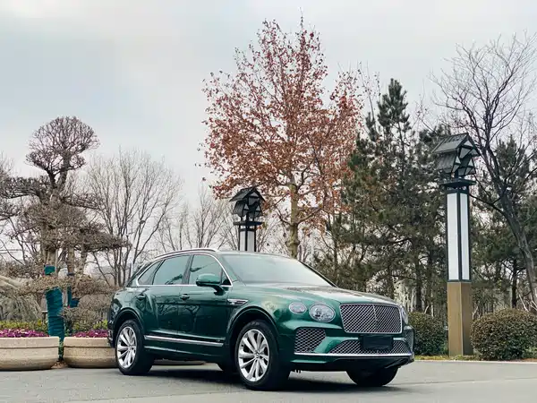 Bentley Bentayga 2021