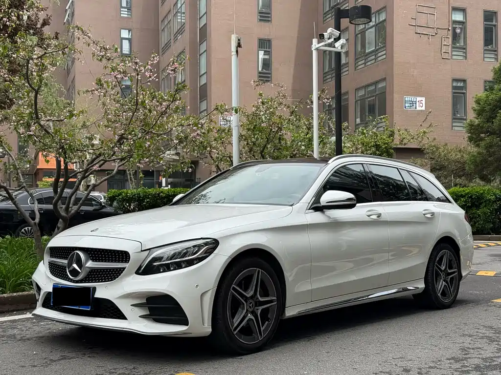 Mercedes-Benz C-Class 2019 — фото 1