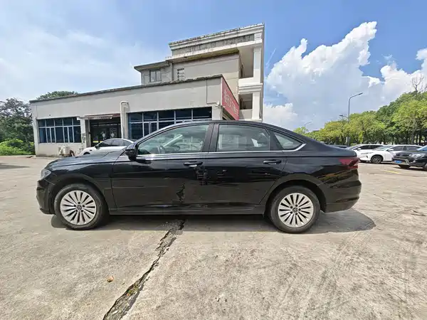 Volkswagen Lavida 2021