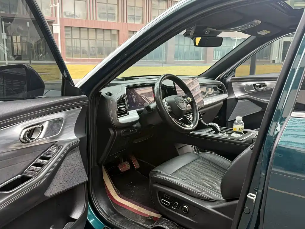 GAC Motor Trumpchi GS8 2022 — фото 4