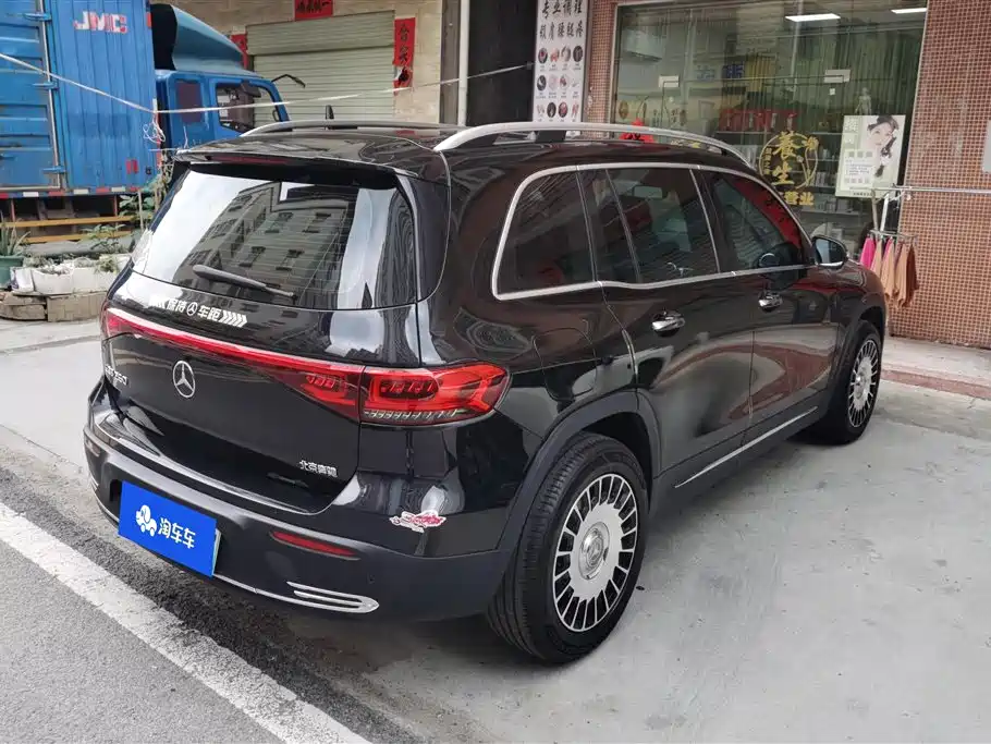 Mercedes-Benz EQB 2023