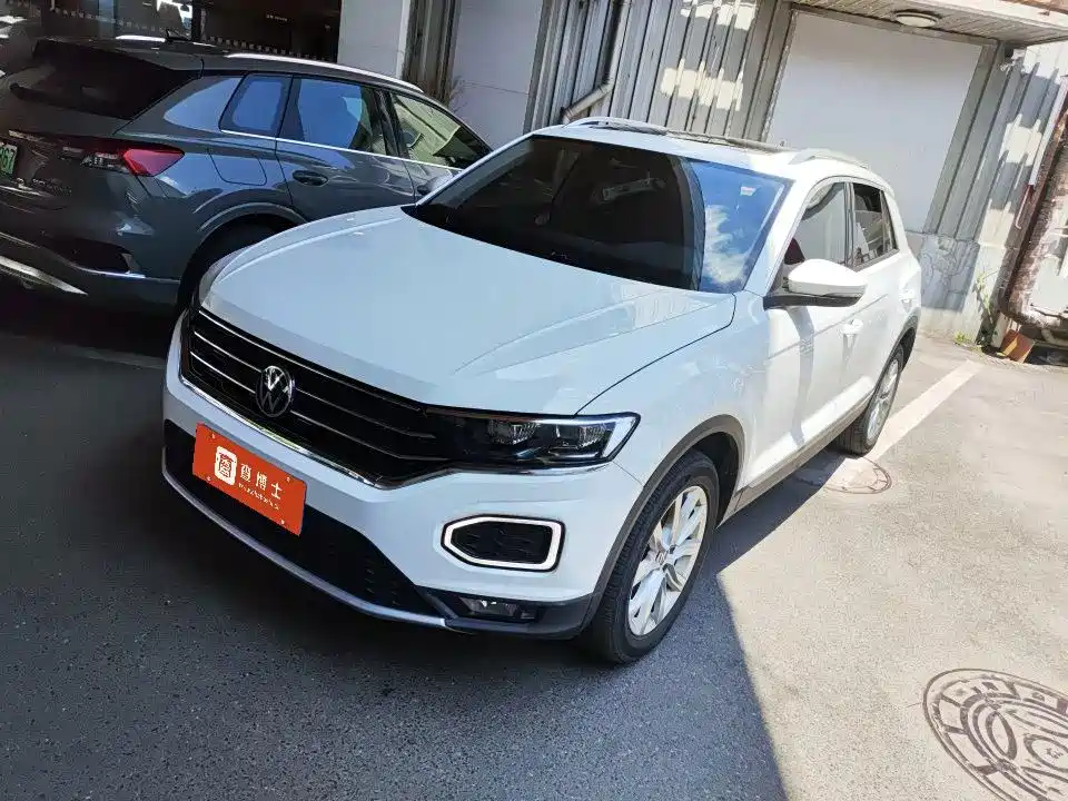 Volkswagen T-Roc 2023