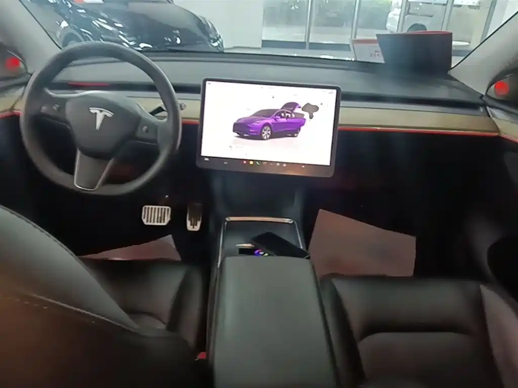 Tesla Model Y 2023 — фото 10