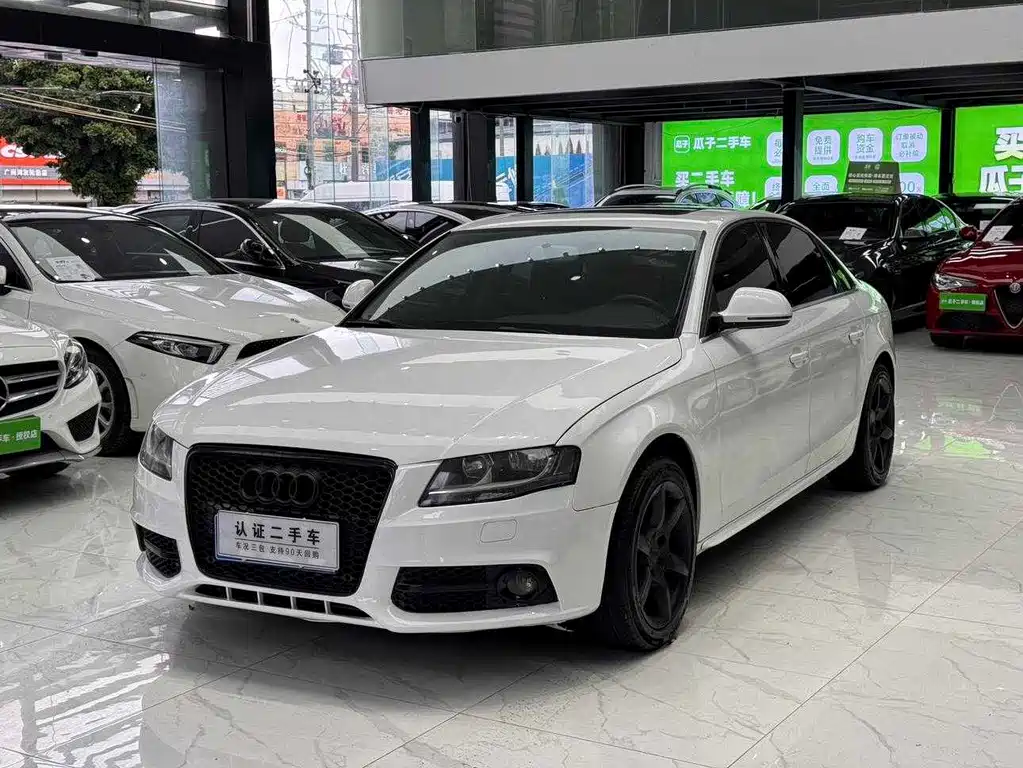 Audi A4L 2011