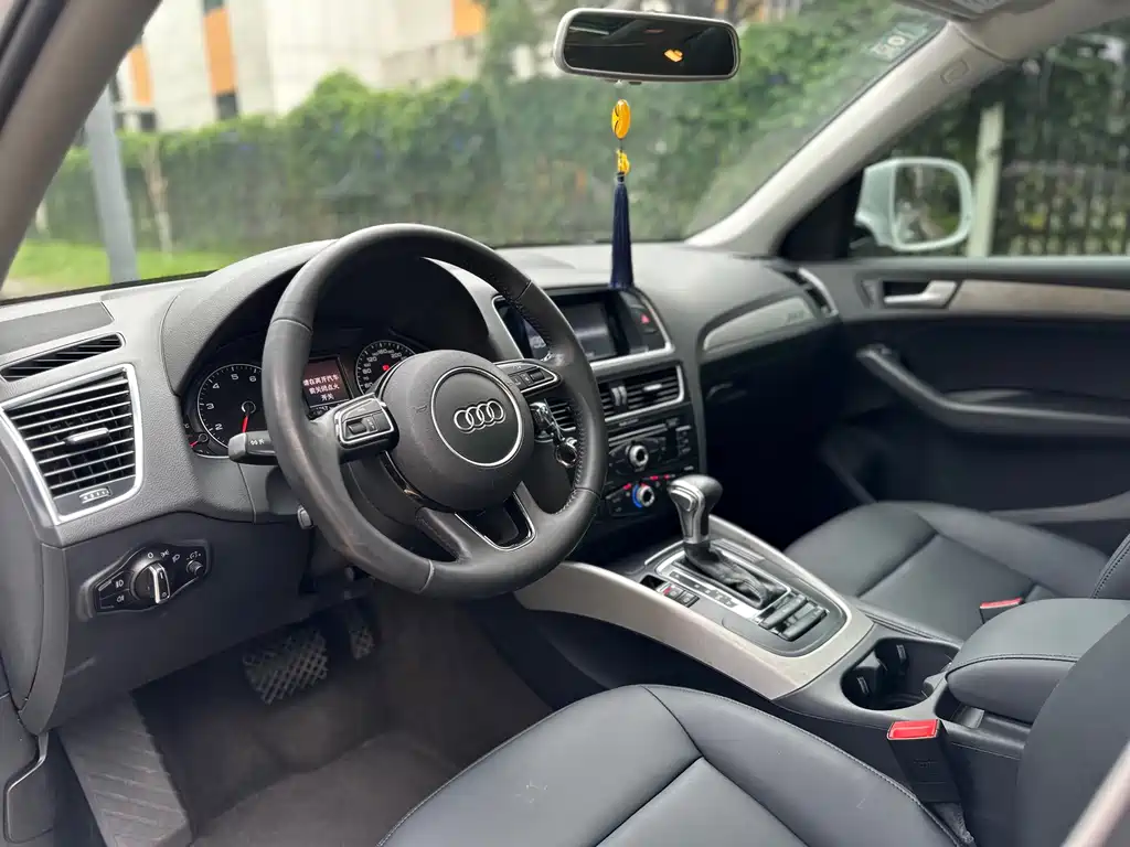 Audi Q5 2016 — фото 18
