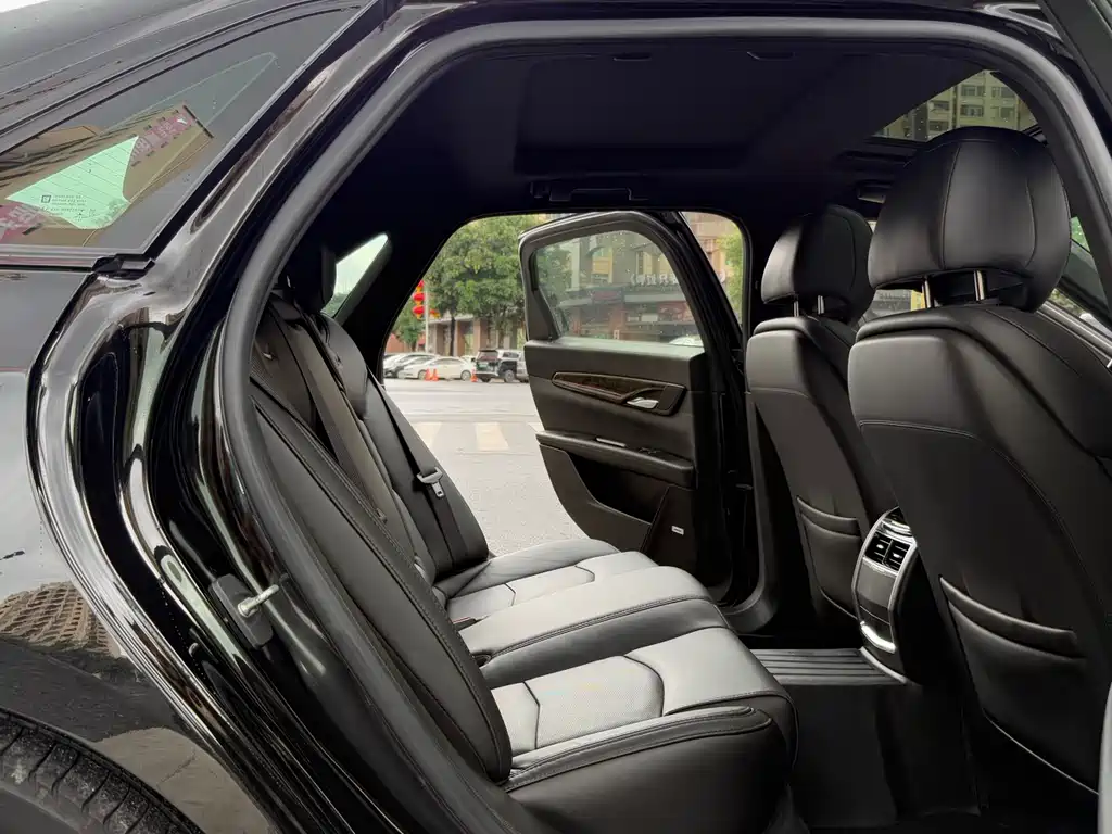 Cadillac CT6 2020 — фото 26
