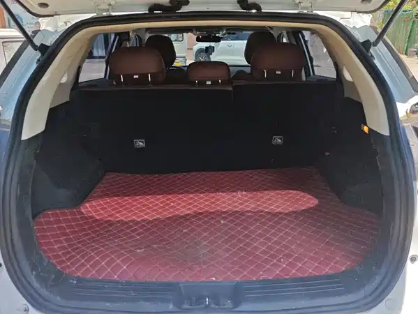 Geely Boyue 2021