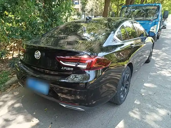 Buick Regal 2021