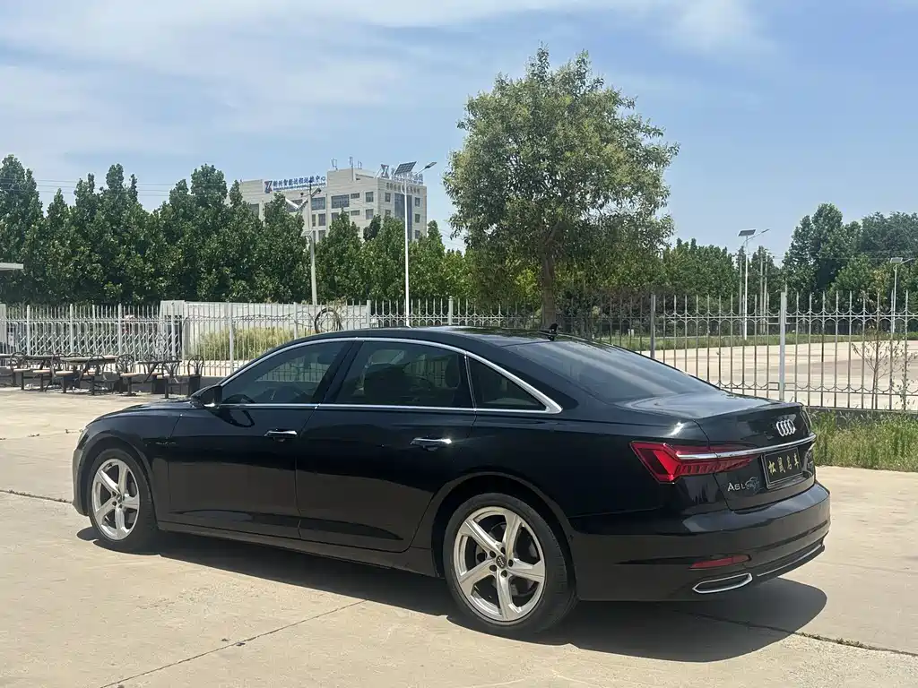 Audi A6L 2021