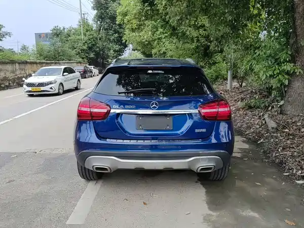 Mercedes-Benz GLA 2018
