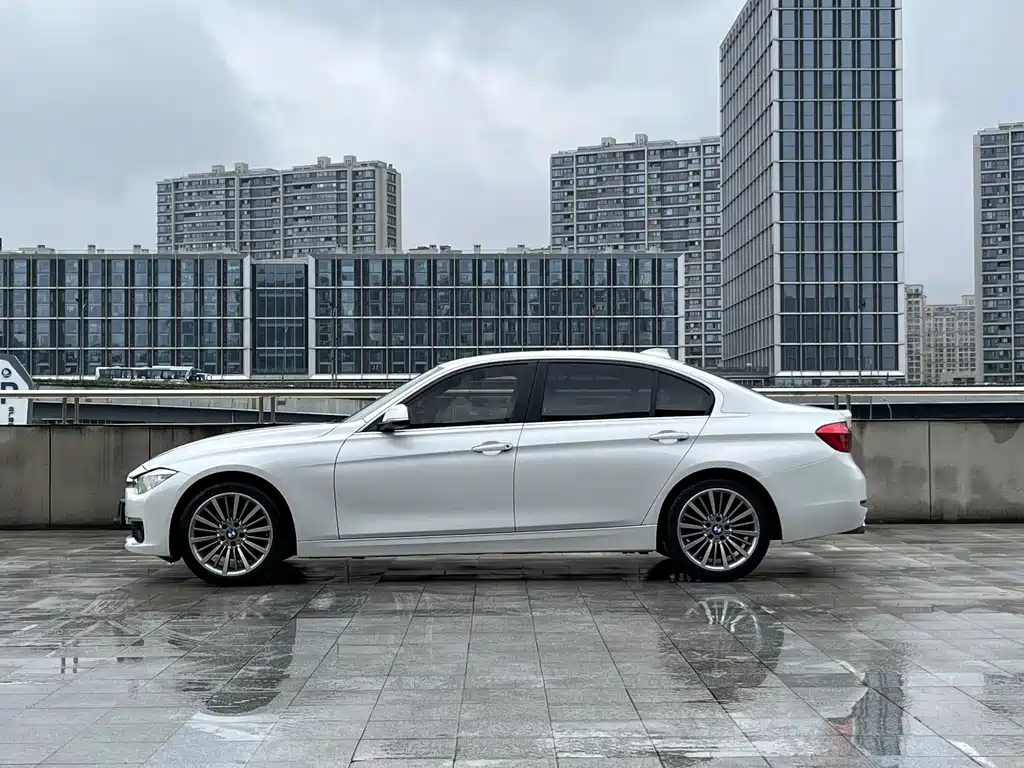 BMW 3 Series 2019