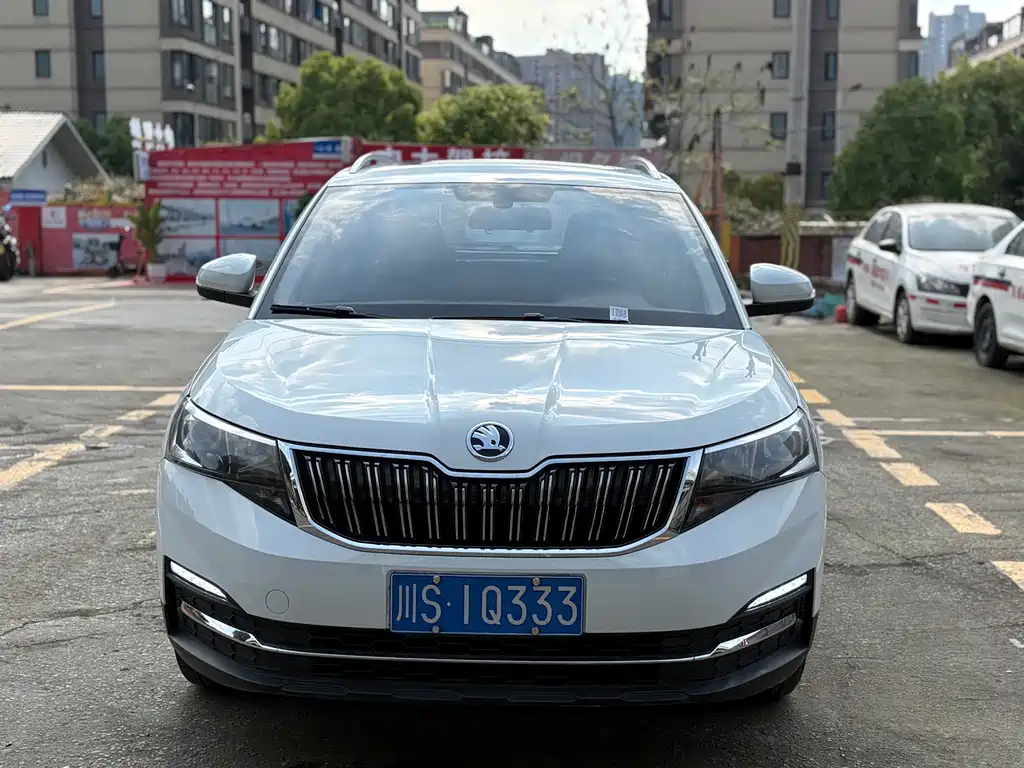 Skoda Kamiq 2023 — фото 2
