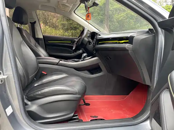 Roewe i5 2022