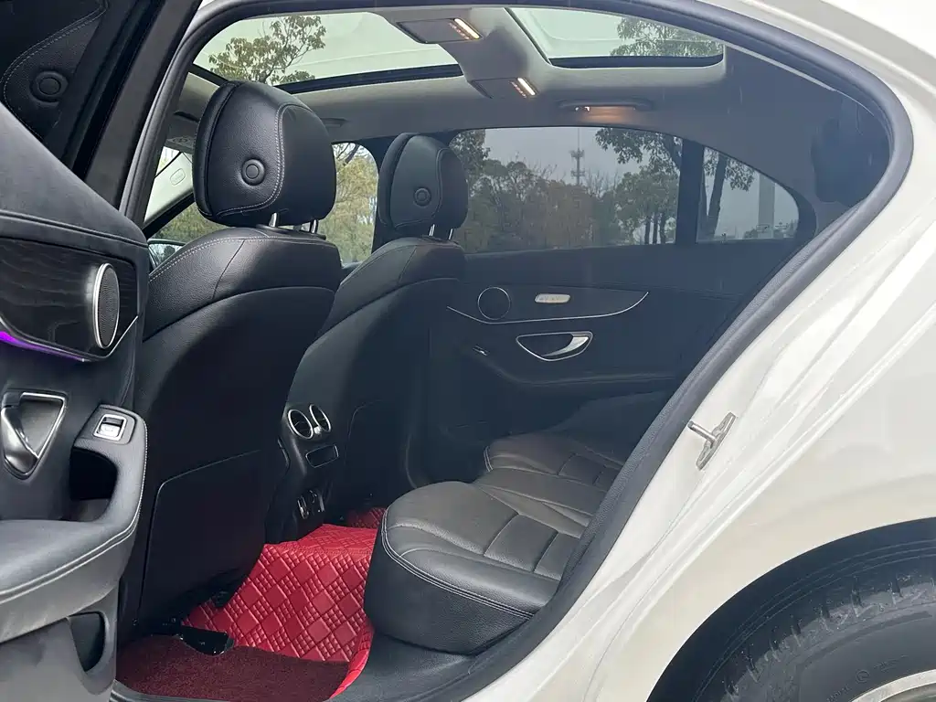 Mercedes-Benz C-Class 2020 — фото 11