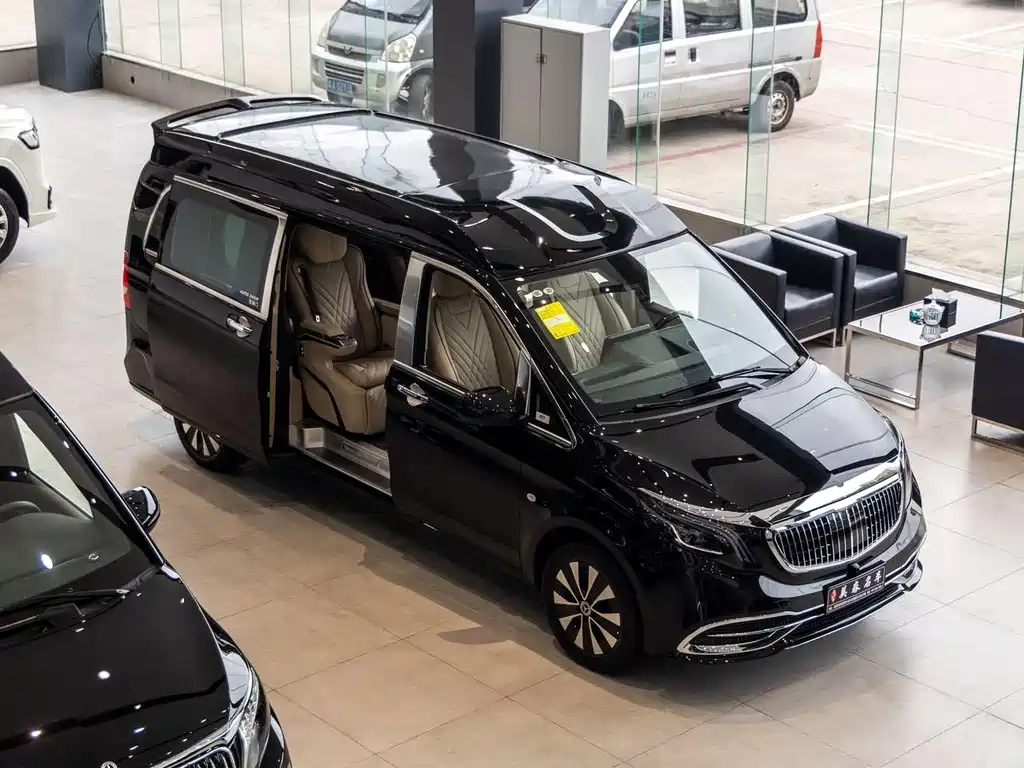 Mercedes-Benz Vito 2023 — фото 20