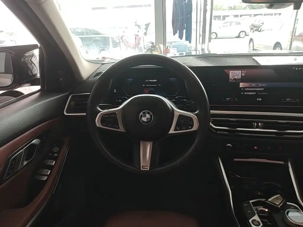 BMW i3 2022 — фото 11