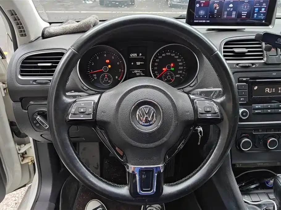 Volkswagen Golf 2012 — фото 15
