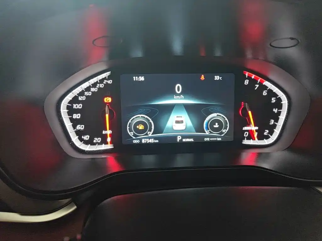 Changan CS85 COUPE 2020 — фото 12