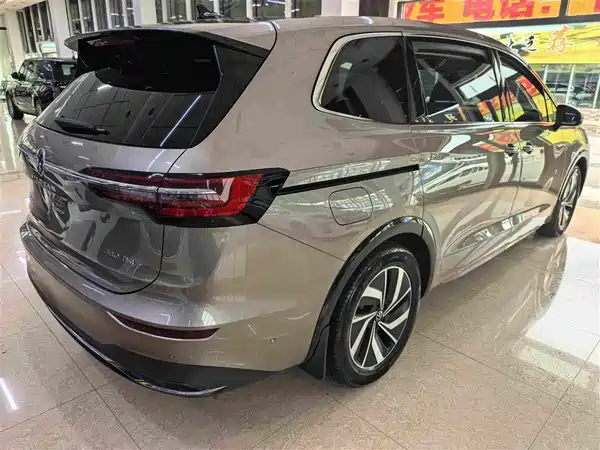 Volkswagen Viloran 2023