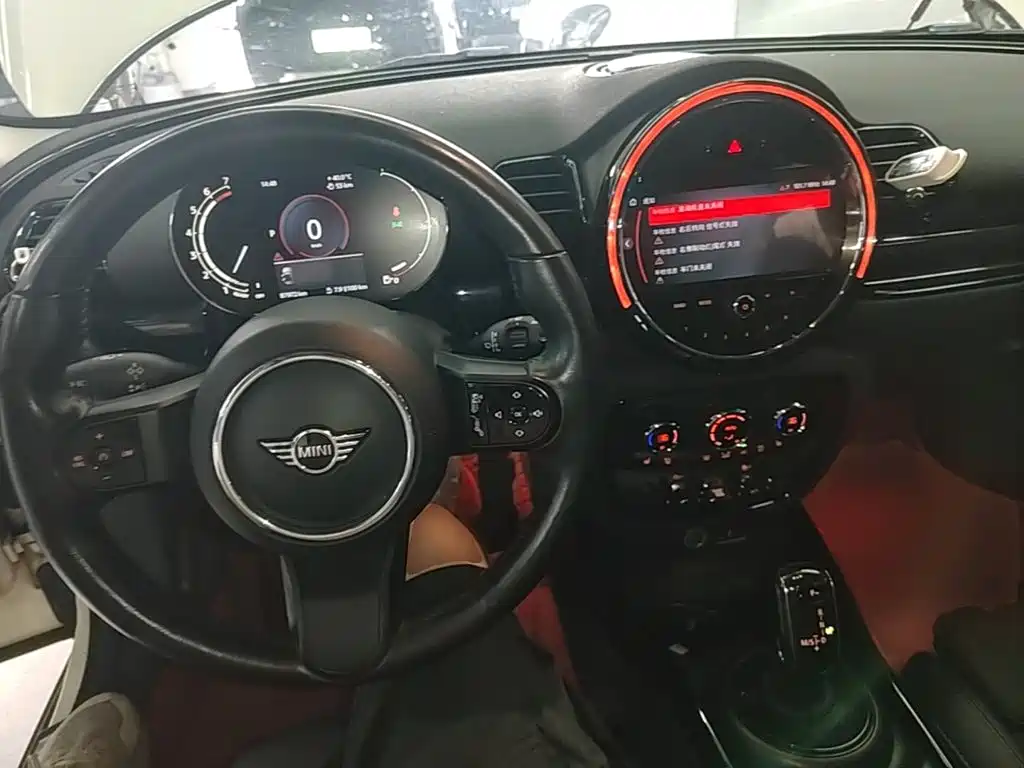 MINI Clubman 2021 — фото 10