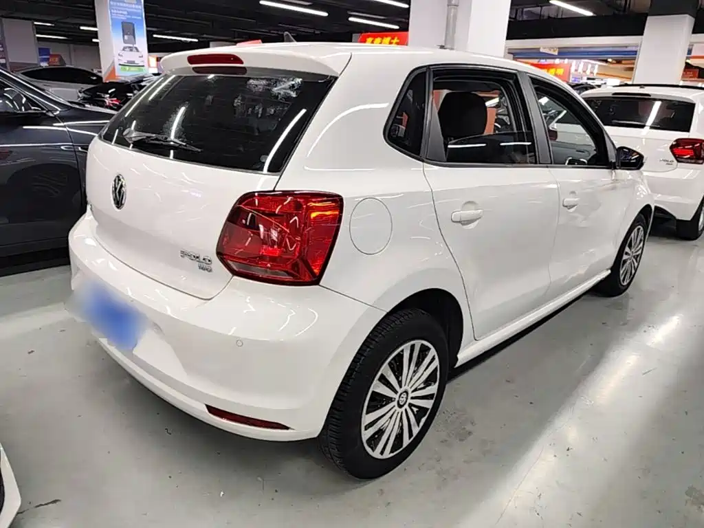 Volkswagen Polo 2016
