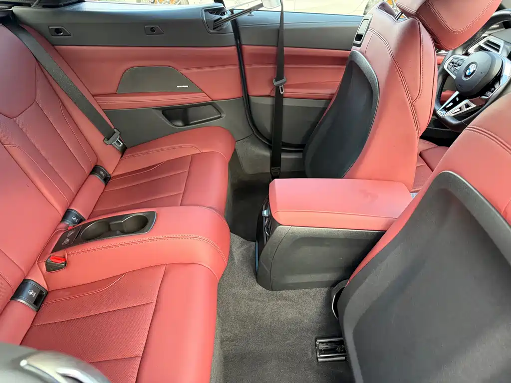 BMW 4 Series 2025 — фото 14