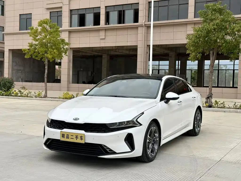 Kia K5 2021