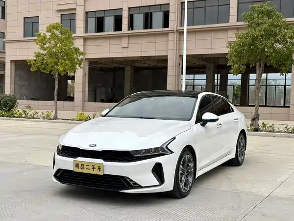 Kia K5 2021